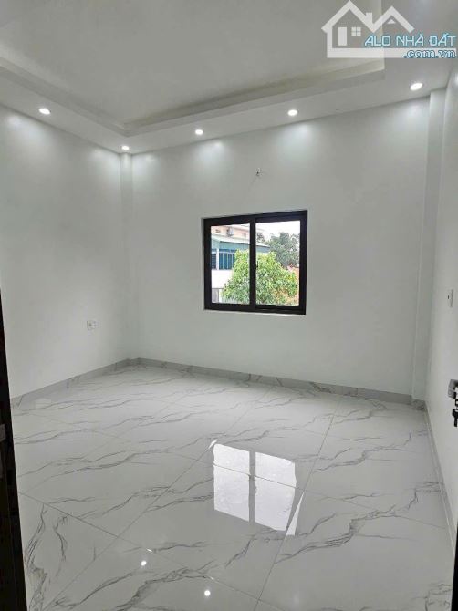 BÊN MÌNH CÒN 4 CĂN NGÕ KHUÊ LIÊU -TP HẢI DƯƠNG - 6