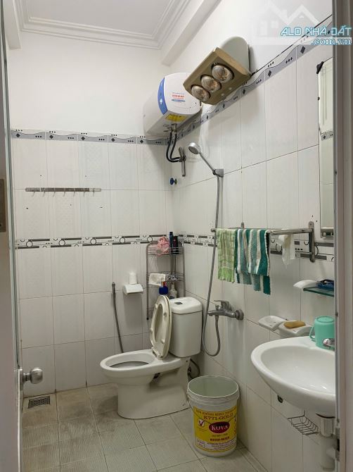 Cho thuê nhà 4 tầng Trần Nguyên Hãn - 55m2 - 4 phòng ngủ - 6