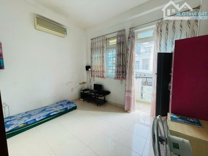 Ngay Công viên Gia Định - 44m2 - 4 tầng - 5.8 tỷ - Giáp Phú Nhuận - dòng tiền 20tr/tháng - 6