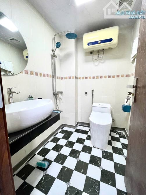 Bán nhà TT phố Trương Định, Hoàng Mai, 52m, 5 tầng, 2 mặt thoáng, cách mặt phố 8m,cực đẹp. - 7