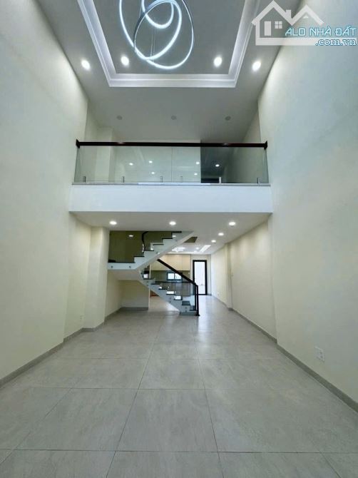 BÁN NHÀ ĐẸP OTO NGỦ NHÀ, THẠNH LỘC Q12, 93M2, 4.4X21, 4 TẦNG, SHR, CHỈ 6.X TỶ - 7