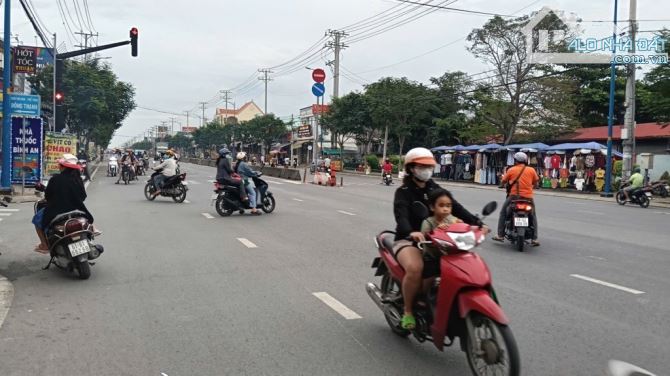 Cần bán MẶT TIỀN ĐƯỜNG NGAY ĐẶNG THÚC VỊNH 8,5X28 GIÁ RẺ PULL THỔ CƯ VỊ TRÍ ĐẸP - 7