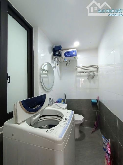 Phải thật nhanh - Trần Khát Chân - 34M - Trước nhà rộng thoáng - Ở ngay - Nhỉnh 5 đồng. - 7