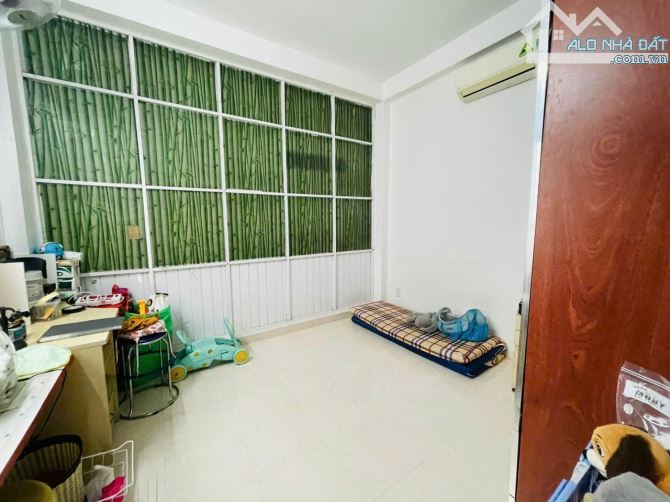 Ngay Công viên Gia Định - 44m2 - 4 tầng - 5.8 tỷ - Giáp Phú Nhuận - dòng tiền 20tr/tháng - 7