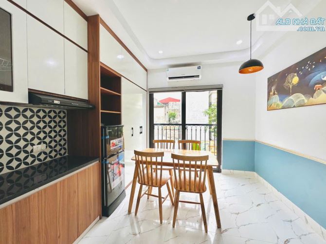 SIÊU PHẨM MINH KHAI – 7 TẦNG THANG MÁY – 11 CĂN HỘ - DÒNG TIỀN 1 TỶ/NĂM – CHỈ 17.6 TỶ - 8