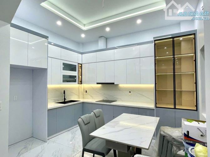 CẦN BÁN CĂN NHÀ NGÕ  TO  2 MẶT TIỀN NGÕ  NGÔ QUYỀN -TP HẢI DƯƠNG - 9