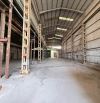 Cho thuê 2.900m2 Kho, Xưởng tại cảng Đức Giang , Long Biên , Hà Nội.
