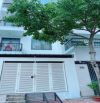 Cho thuê phòng trọ sinh viên Giá re 3Tr/th như hình ngay ĐH Văn Hiến KDC 13E Intresco