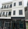 Cần bán ngôi nhà 3 tầng tại ngó phố Ngô Quyền thanh Bình thành phố Hải Dương nhà mới, rẻ.