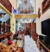 NGUYỄN TRÃI QUẬN 5 DT 44M2 4 TẦNG CÁCH MT 20M, ĐẸP Ở NGAY