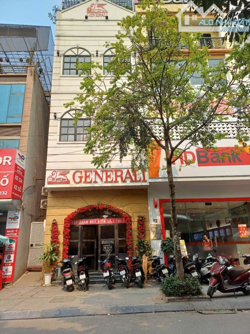 Bán nhà mặt phố kinh doanh Trương Công Giai, Quận Cầu Giấy 4 tầng. Diện tích 40m2 - 2