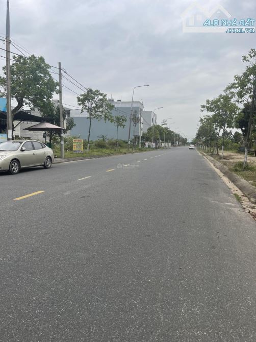 Bán 1 cặp đất đường 10m Cao Hồng Lãnh - Hoà Quý, Ngũ Hành Sơn, Đà Nẵng.