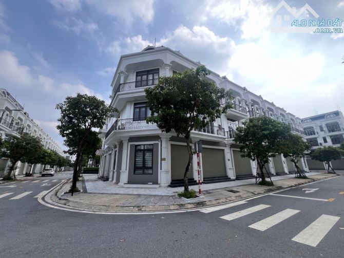 🌸BIỆT THỰ LIỀN KỀ 319 ĐÔNG ANH HÀ NỘI- LÔ GÓC MẶT TIỀN RỘNG KINH DOANH TỐT- 95m