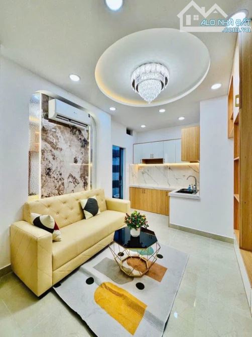Hiếm💥💥7 Tỷ | Trương Định-Ngõ Thông-Nông-Rộng-Oto Đỗ Cửa-Xây Mới-Full Nội Thất Về Ở Ngay