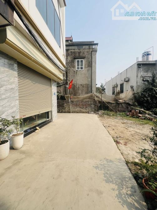 Đất Quỳnh Hoàng, ngõ ô tô, 2 mặt thoáng, nở hậu đẹp không tì vết chỉ với 1 tỷ