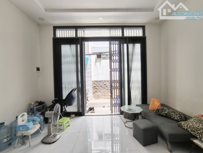 5 BƯỚC RA MẶT TIỀN - NGANG 4.7M NỞ HẬU ĐẸP - ĐANG CHO THUÊ 9TR/THÁNG - GIÁ 5.8 TỶ TL