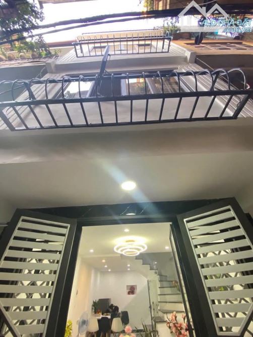 BÁN NHÀ -VŨ TRỌNG PHỤNG-2 THOÁNG-50M RA ĐƯỜNG LƠN-NHÀ ĐẸP- SỔ VUÔNG-30M² 4T GIÁ 7TỶ28