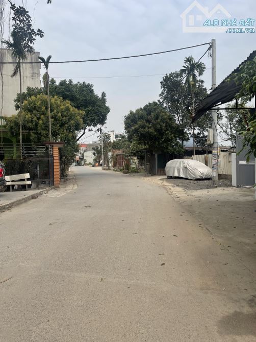 Bán Đất Lô Góc Đường Thoáng Ô Tô Đỗ Cửa DT 35m2 Giá 3.65tỷ Biên Giang Hà Đông
