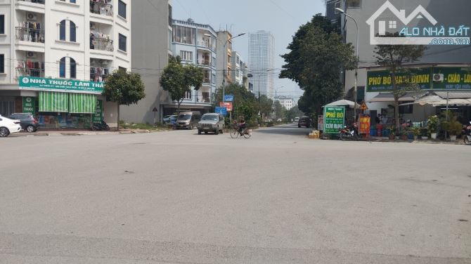 Bán đất mặt đường Lưu Quang Vũ - Văn Khê, vị trí kinh doanh, 50m2, mt 5.4m giá nhỉnh 16 tỷ
