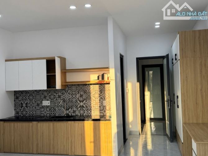 Nhà ở kèm vài căn hộ mini cho thuê kđt Ân Phú