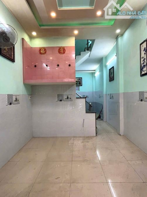 TRUNG TÂM QUẬN 11 - THÁI PHIÊN - PHƯỜNG 8 - GIÁ 6,55 TỶ