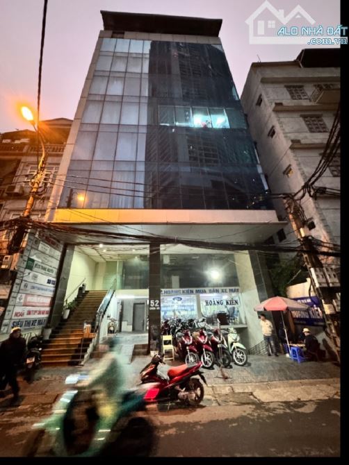 200 Tỷ /272 M2/10 Tầng/12 Mt/ Mặt Phố Chùa Hà. Cầu Giấy