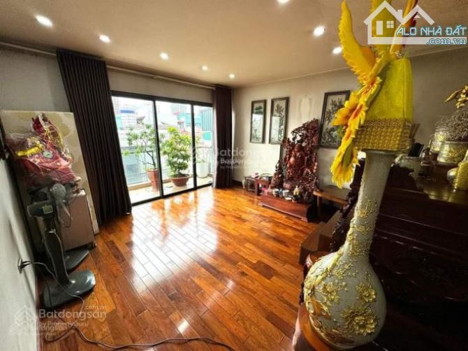 Bán nhà thang máy, ô tô tránh Giang Văn Minh, Ba Đình 60m2 6 tầng MT 4.5m 21.5 tỷ
