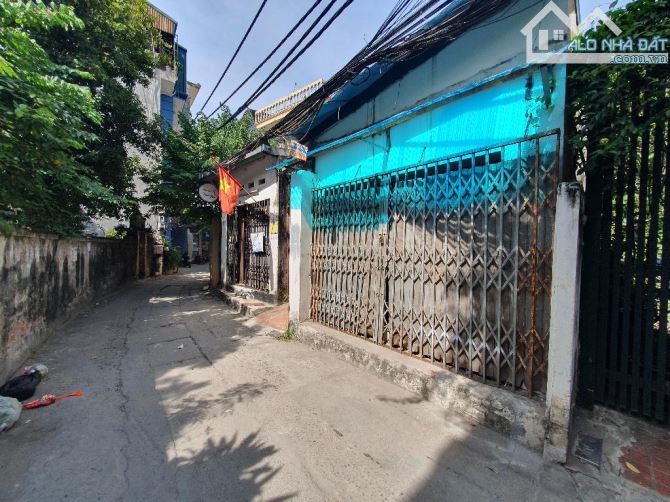 CCMN Ngã Tư Sở, ô tô đỗ cổng, dòng tiền khủng