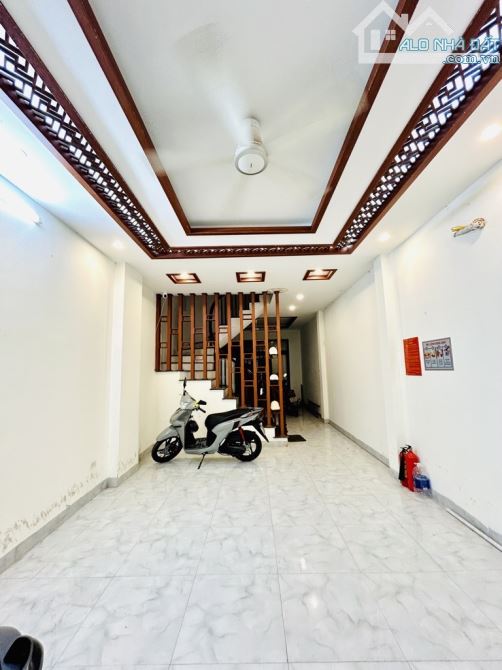 Phân Lô Phố Tam Trinh - Mở cửa Ban Công là Hồ Điều Hoà - an Sinh đỉnh - 1