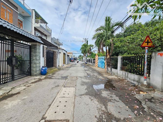 Đất mặt tiền đường Nguyễn Văn Trỗi, phường Dĩ An, TP Dĩ An - 1