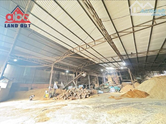 X060 🆘 Bán nhà xưởng 2500m2 mặt tiền xe CONT tân hoà - biên hoà - đồng nai - 1