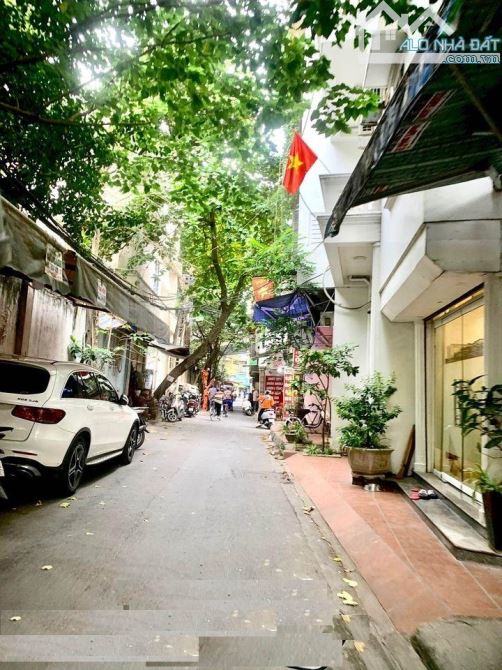 🍀THÁI THỊNH✨NHÀ ĐẸP 4 TẦNG, 𝟵𝟬𝗠𝟮, NGÕ RỘNG, 30M RA PHỐ🔥BÁN 𝟭𝟱.𝟳 TỶ - 1