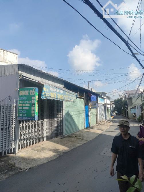 "Bán nhà phố đẹp gấp   539 Đỗ Xuân Hợp, Phước Long B, Quận 9, TP. Thủ Đức. - 1