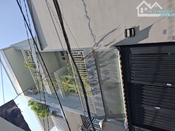NHÀ ĐẸP 4 TẦNG HXHTHÔNG - SÁT MT LŨY BÁN BÍCH LỆCH TẦNG TẶNG NỘI THẤT - 1