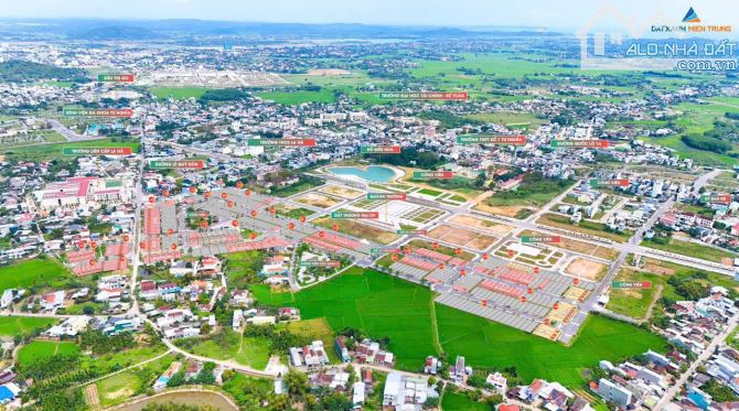 BÁN CẮT LỖ SÂU MỘT LÔ 7x20 NGAY QUẢNG TRƯỜNG HUYỆN TƯ NGHĨA - 1