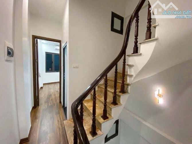 Bán nhà Hà Kế Tấn - Phương Liệt , DT:43m2 , Giá hơn 8.1 tỷ, oto gần - 1