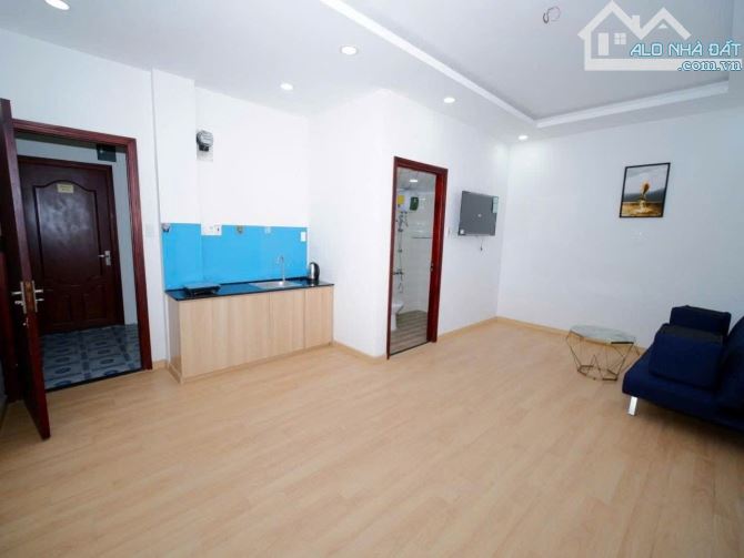 Bán toà căn hộ hẻm Nguyễn Thiện Thuật, Nha Trang, gần Biển - 1