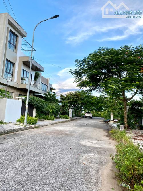 Bán lô góc 215m2 biệt thự Đa Phúc Central - Dương Kinh vị trí đẹp tiềm năng. - 1