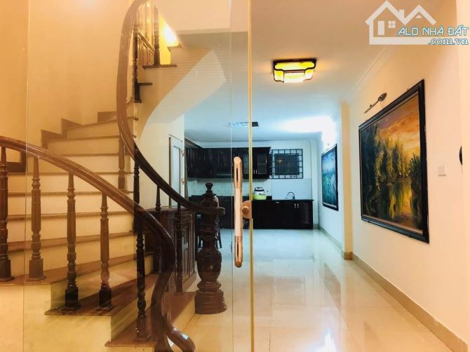 Hơn 10 tỷ phân lô cán bộ Ngô Thì Nhậm 55m2 5 tầng Thang máy - 1