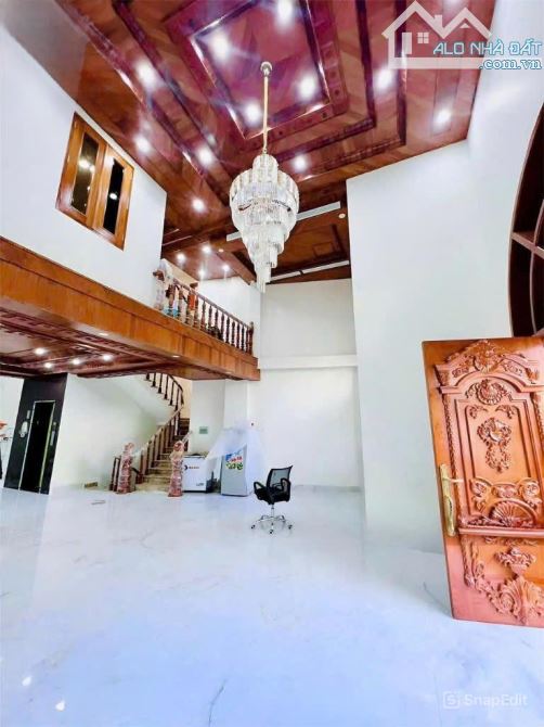 HOT- BIỆT THỰ MẶT TIỀN NGUYỄN ĐÌNH CHÍNH- 16M X 17M- HẦM 6 TẦNG- PHƯỜNG 11, PHÚ NHUẬN - 1