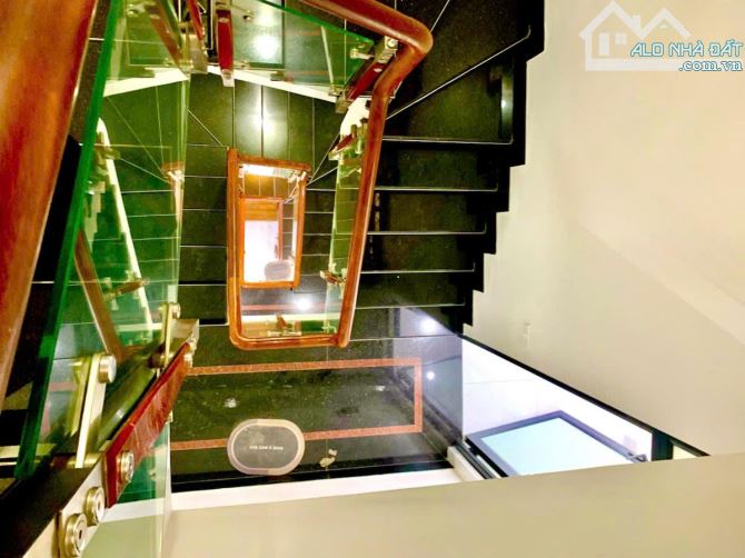 BÁN NHÀ ĐƯỜNG VŨ TÔNG PHAN, 47M2, 5 TẦNG, GIÁ 10.5 TỶ - 12