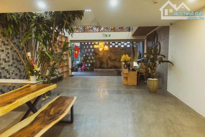 🔥 BÁN KHÁCH SẠN 6 TẦNG – VIEW BIỂN XUÂN DIỆU – CHỈ 70M RA BIỂN! 🔥 - 2