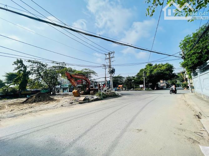 Đất lớn mặt tiền nhánh vành đai 2 ngay UBND P.Linh Đông gần Phạm Văn Đồng 1339m2 (28 x 50) - 2