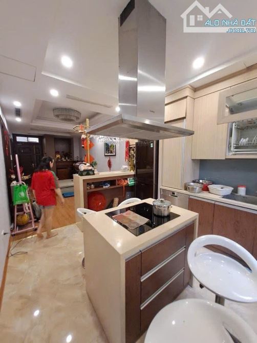 Giảm 100tr - bán gấp căn 76m2 - 2PN- N3B Trung Hoà Nhân Chính- full đồ- có sổ- Nhỉnh 5 tỷ - 2
