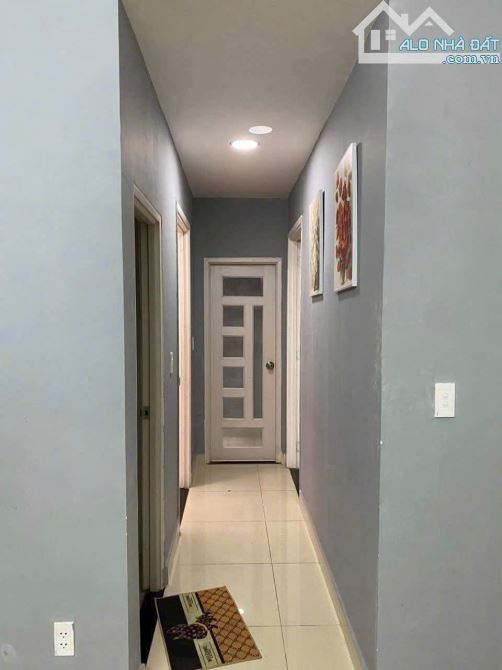 Chung cư Hoa Sen, Lạc Long Quân,Q11: 105m2, 3p ngủ,NT, giá 14tr/th - 2