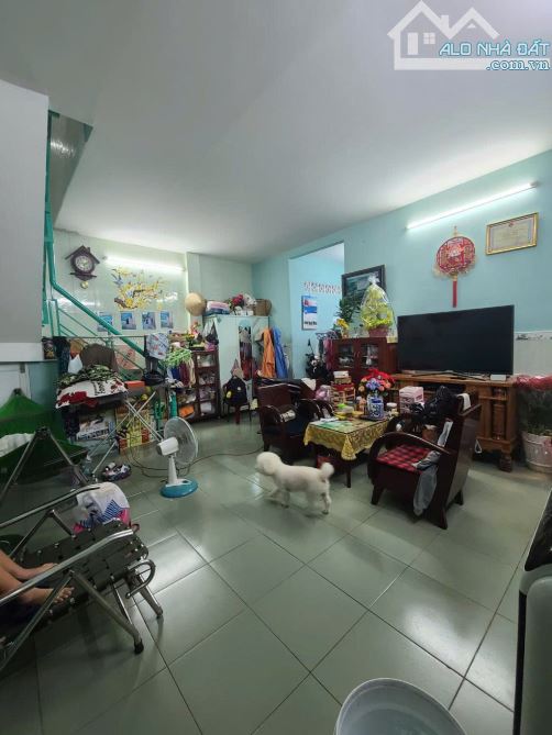 Nhà đẹp anh ninh ngay cạnh đường Tô Ngọc Vân giá hơn 3 tỷ chủ chuyển nhà đến ở gần con. - 2