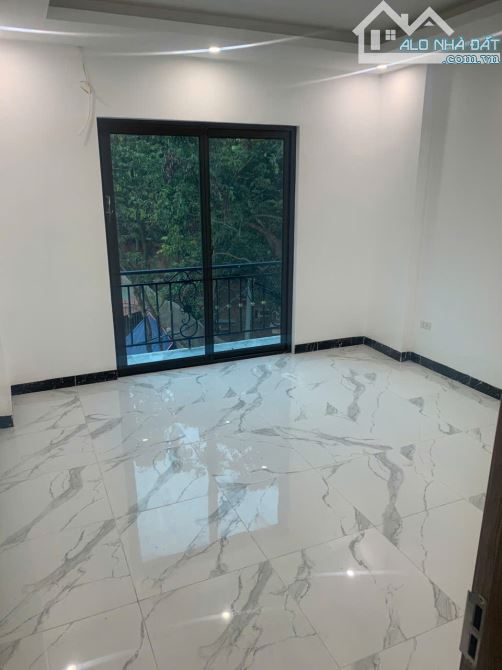 BÁN NHÀ ĐẸP 3Tx72m2, GẦN QL6A, TRƯỜNG C1,C2 CHÚC SƠN, GIÁ 3ty55 - 2