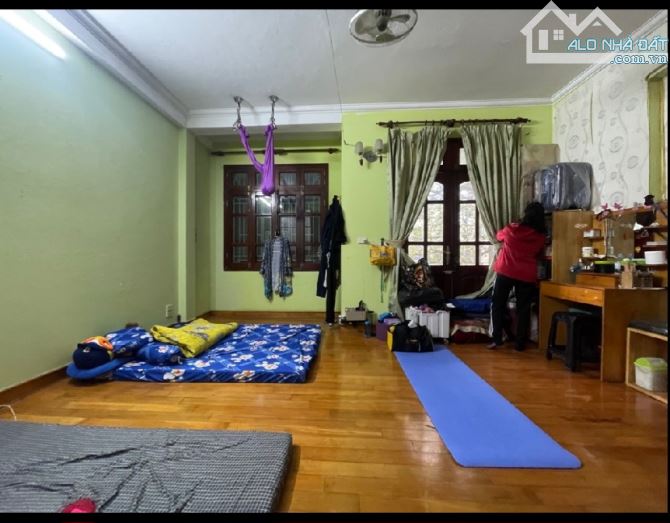 38.5 Tỷ/73 M2/4 Tầng/4.5 Tỷ/ Mặt Phố Đê La Thành - 2