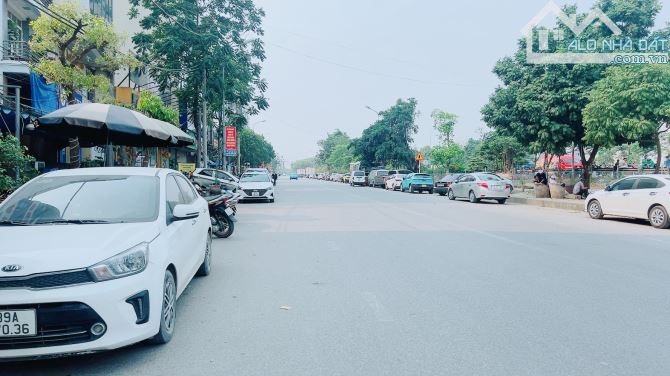 Bánn Hoa Hậu ngõ thông ô tô tránh nhau 50m TT Đông Anh zá rẻ - 2