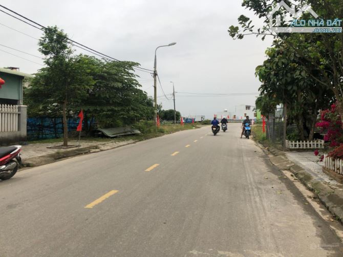 LÔ ĐẤT TRỤC CHÍNH THÔNG TỪ ĐT601 RA VÀNH ĐAI PHÍA TÂY HÒA LIÊN 4, ĐÀ NẴNG – 120M² - 2